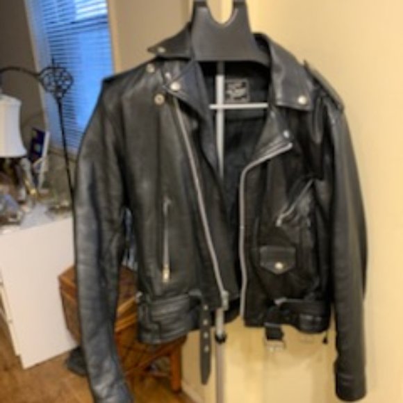 Vintage Moto Black Leather Jacket from The Antique Boutique - Picture 2 of 14